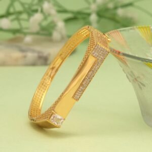 Girls kada