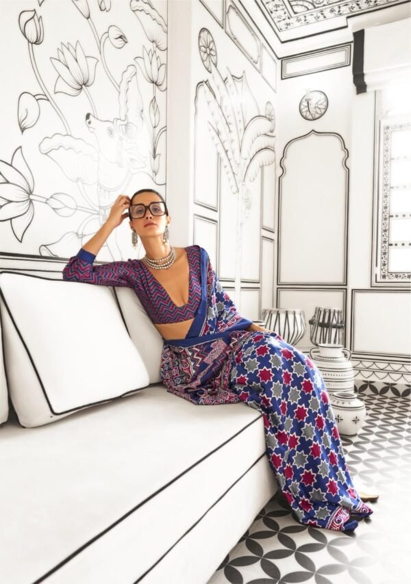 SATIN CREPE SAREE - Image 4