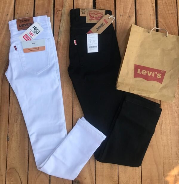LEVI'S JEANS