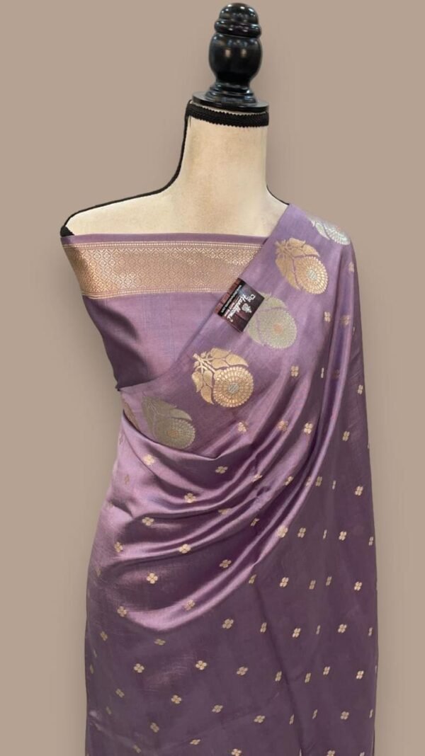 Banarsi kattan soft silk saree. - Image 4