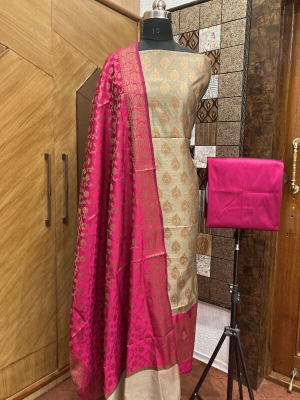 BANARASI   SUIT - Image 7